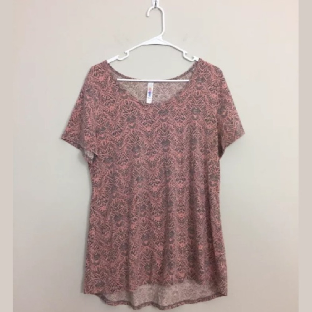 LuLaroe Classic T - Aztec Tribal Size Large